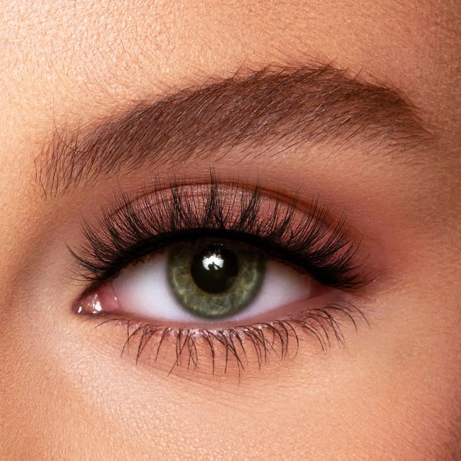 Eyecha AURORA Vitamin B3 Press-on Lashes