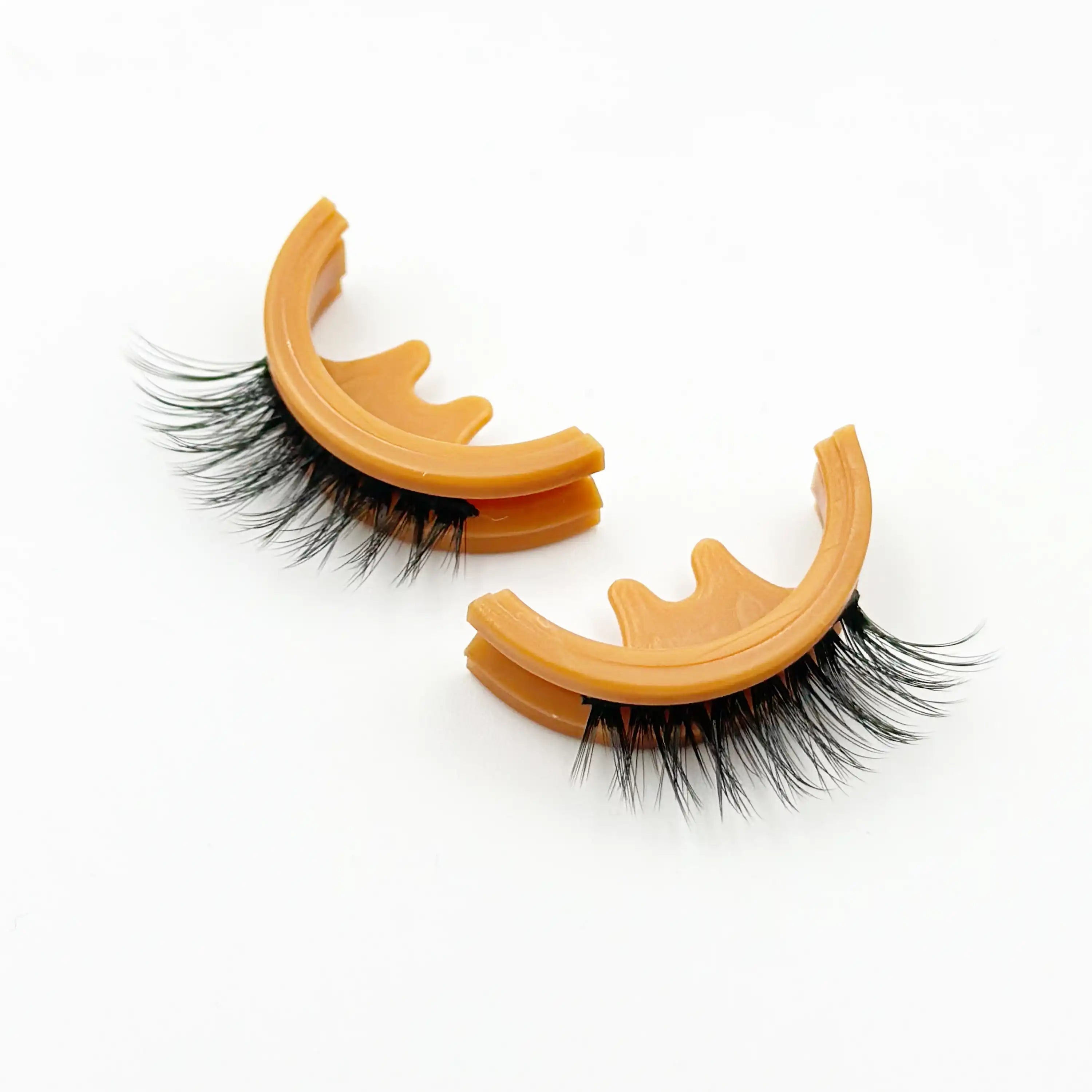 Eyecha PETAL Vitamin B3 Press-on Lashes
