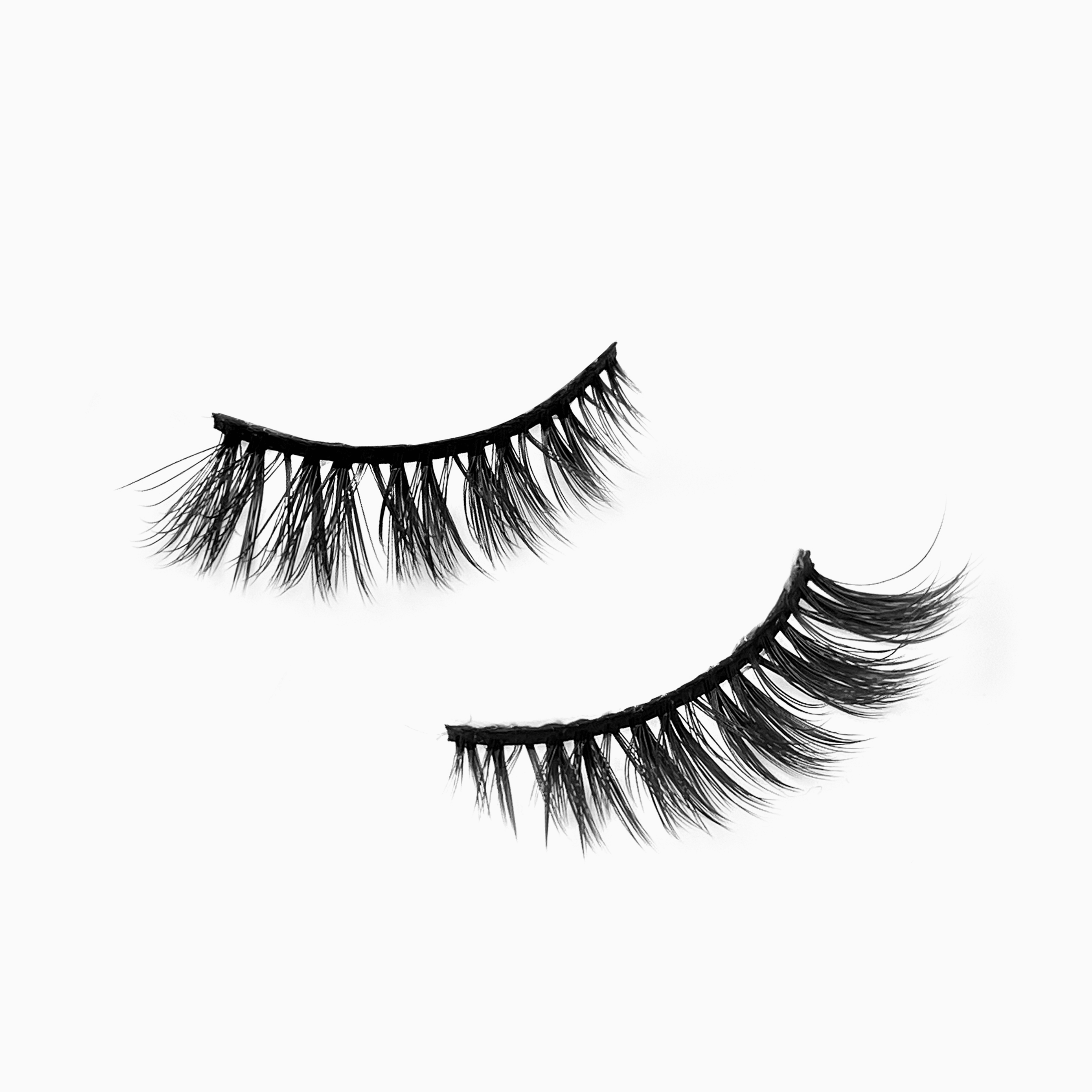 IMAN Short Natural Curl False Eyelashes